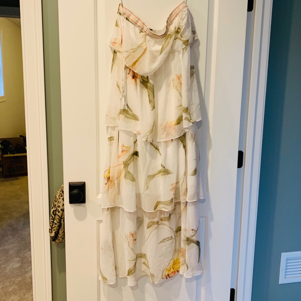 NWT White House Black Market Strapless dress